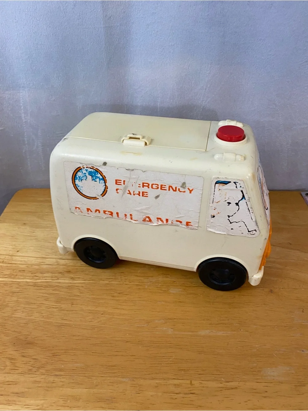 Vintage 1978 Tomy Sears Play Paramedic Van Ambulance